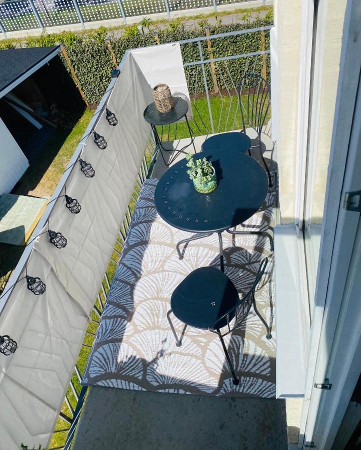 300 M Till Skrea Strand Och Naera Till Centrum Apartman Falkenberg Kültér fotó